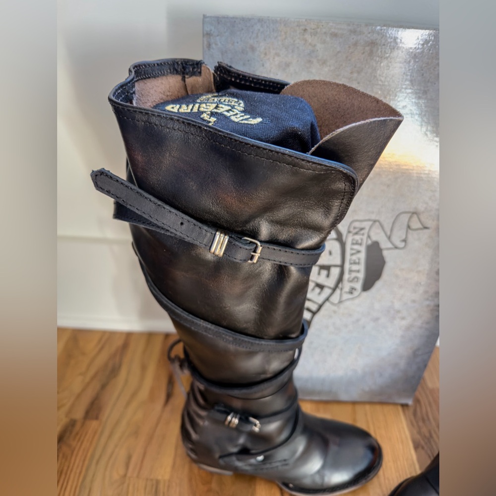 Freebird by Steven  Cassius Dark Leather Boots - Picture 3 of 7